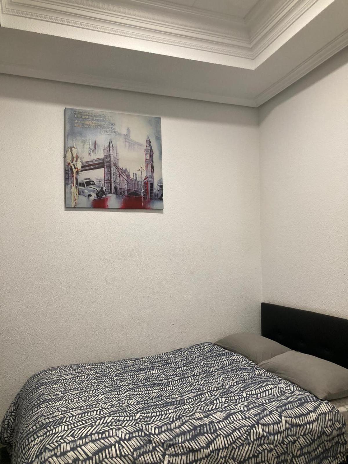 Scrapboooking Hotel Мадрид Екстериор снимка